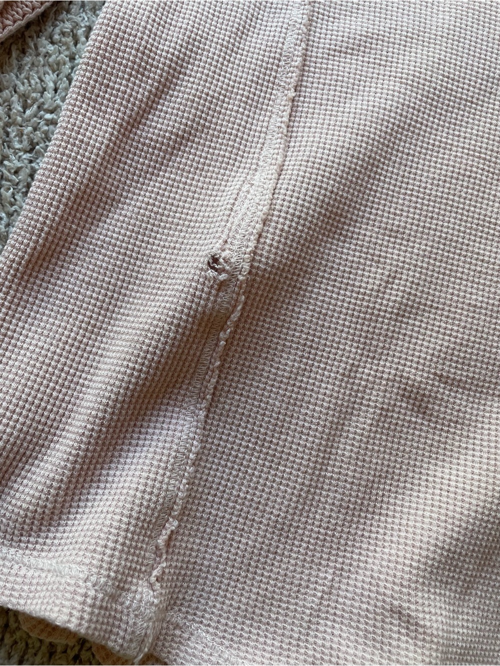 100% Cotton Lucky Brand Pink Textured Sleeve Henley - size L - Picture 10 of 11